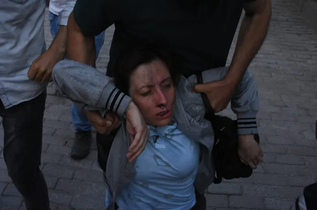Konya'da asansörde kabus! Büyük şok yaşadılar