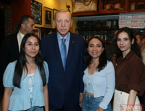 Başkan Recep Tayyip Erdoğan çorbacıda vatandaşlarla sohbet etti - 4