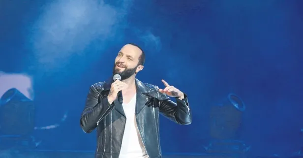 Berkay yılbaşında sahnede