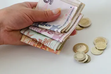 Ramazan Bayramı öncesi maaşlar yatacak mı? Emekli memur maaşları erken mi yatacak? Nisan 2025 SSK, BAĞKUR, 4C maaş takvimi!