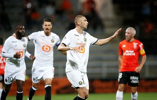 burak-yilmazin-golu-lillei-kurtarmaya-yetmedi-lorientten-2-gollu-galibiyet-1631308454837.jpeg