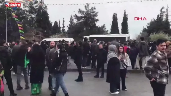 Kocaeli'de nevruz kutlamasında arbede: 8 kişi gözaltına alındı!