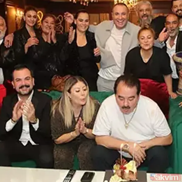 Doğum Günü Sürprizi 1 Ocak Doğumlu Olan İbrahim Tatlıses, Yeni Yaşını Kıbrıs'ta Sahne Sonrası Ekibiyle Birlikte Kutladı.