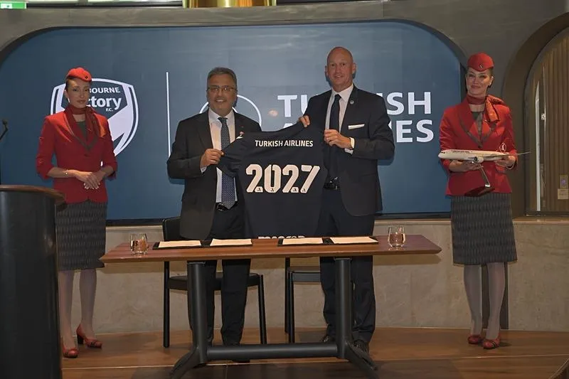 6'ncı kıtada yeni imza: THY, Melbourne Victory futbol takımının ana sponsoru oldu-2