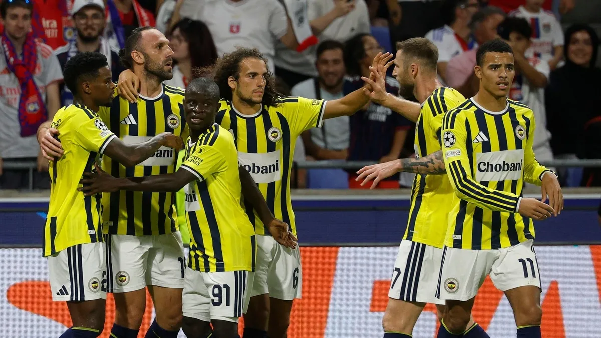 Spor yazarları Lyon - Fenerbahçe maçını değerlendirdi: