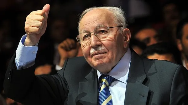 Fondaş Enver Aysever merhum Necmettin Erbakan'ı hedef aldı! Haddini aşan sözler: Bilim karşıtı, gerici-5