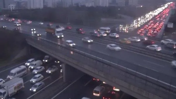 Asrın felaketi sonrası 71 ilde öğrenciler ders başı yaptı! Deprem bölgesinde okullar ne zaman başlayacak?-15