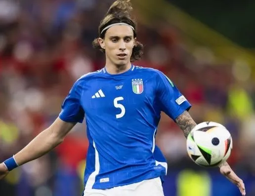 Gözü Ricardo Calafiori’de