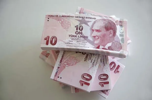 İşten ayrılana ihbar tazminatı ödenir-8