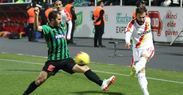 Denizli'de puanlar bölüşüldü! Denizlispor 1 - 1 Göztepe (MAÇ SONUCU)