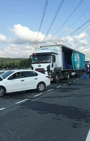Son dakika: TEM otoyolu Ankara istikametinde kaza! Trafik durma noktasına geldi
