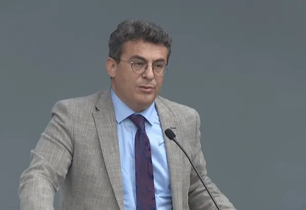 CHP'li İzmir Büyükşehir Belediyesi'nden skandal kentsel dönüşüm projesi: İnşaat mühürlendi! Tüm bloklar denetlenecek-16