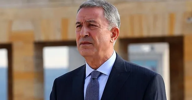 Mİlli Savunma Bakanı Hulusi Akar’dan üniversite adaylarına müjde