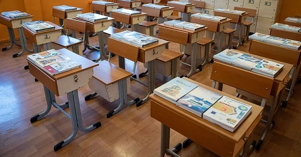 Milli Eğitim Bakanı Yusuf Tekin açıkladı: "İlkokul 1. sınıf öğrencilerine okuma kitapları dağıtılacak"