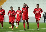 Fenerbahçe transferi bitirdi! Beşiktaşlı Dorukhan Toköze imzayı attırdı