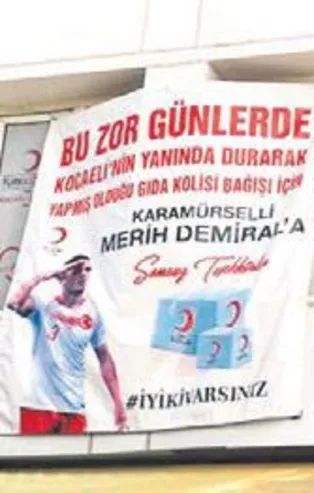 Kızılay Merih’e pankartla teşekkür etti