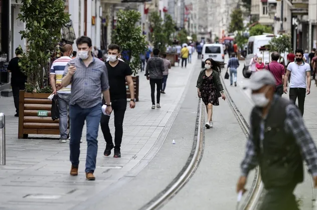 Son dakika: İstanbul Valisi açıkladı! İşte yeni mesai saatleri