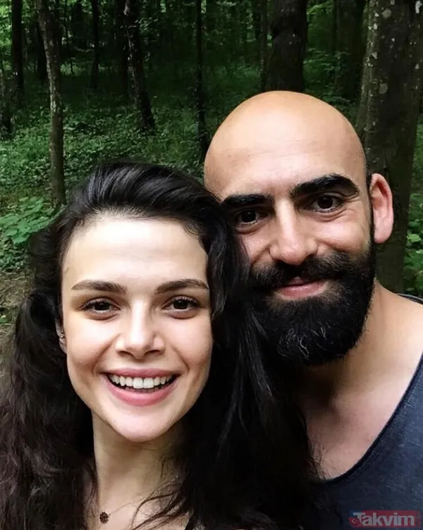 Sinem Ünsal ile Halit Özgür Sarı cephesinde flaş gelişme! Bir set aşkı daha bitti! İşte oyuncu çiftin ayrılık nedeni... - 19