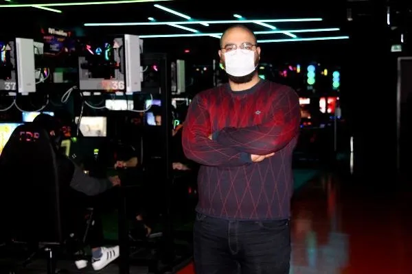 SON DAKİKA: Oyun oynayıp ayda 10 bin TL kazanan var! Kovid-19 e- Spora ilgiyi arttırdı-7