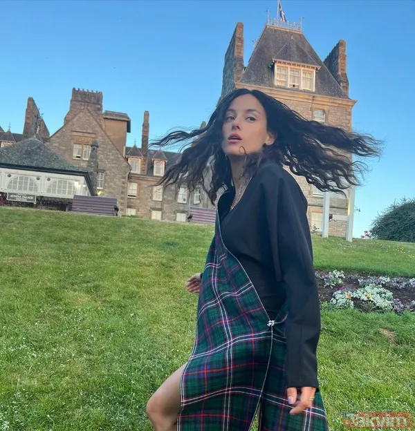 Cansu Tosun pembe eteğiyle öyle bir paylaşımda bulundu ki: Bana bunlarla gel dostum! Serenay Sarıkaya için “Merhabalaşırım” demişti - 6