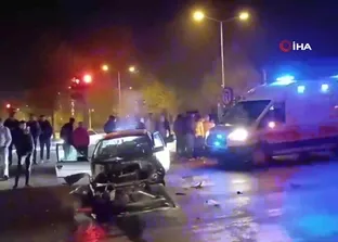 Çorum’da otomobil ile TIR çarpıştı: 1 yaralı