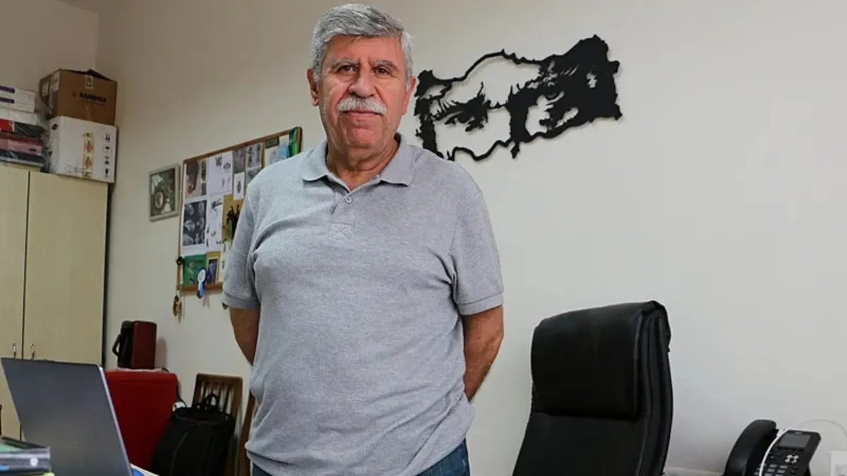 Kaybettiği oğlunun adını yeni keşfettiği çiçek sineğine verdi
