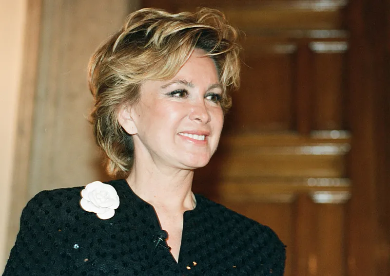 Oğlu İlker İnanoğlu’nu herkes biliyordu! Yeşilçam yıldızı Filiz Akın’ın yeğeni de çok ünlü çıktı! - 10