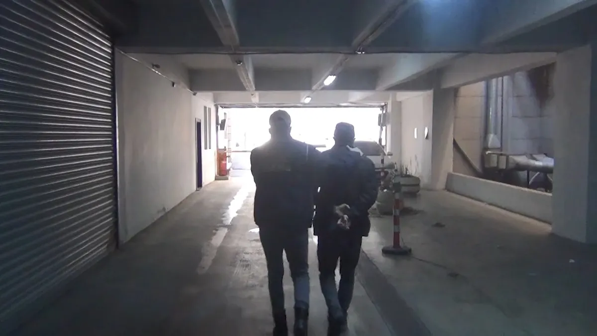 Eylem hazırlığındaki DEAŞ’lı terörist İstanbul’da yakalandı! Hedefinde nereler vardı