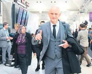 Turistik seyahate gelmedik!