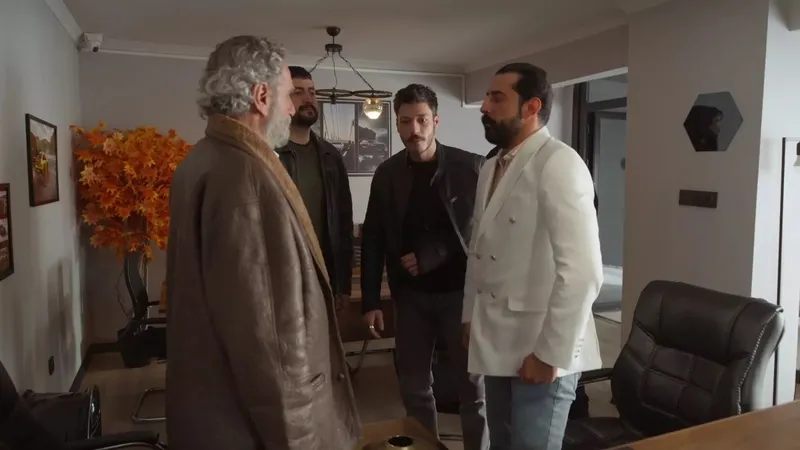 1709532437528.jpeg İnci Taneleri'nde Final Krizi! Başrolün Ayrılışı Diziyi Bitiriyor mu?-4