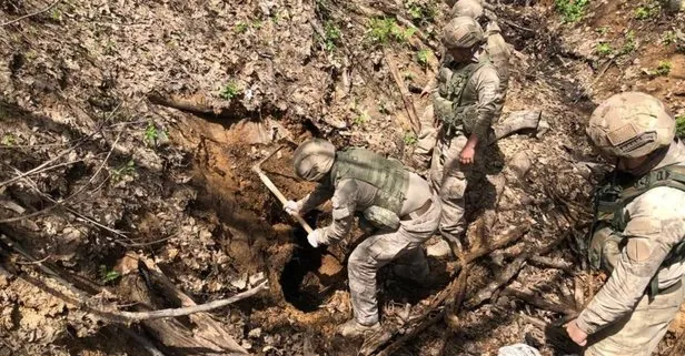 PKK’ya Cudi’de ’GÜRZ’ darbesi! Yüzlerce bomba, onlarca silah ve mühimmat ele geçirildi... İnleri başlarına yıkıldı