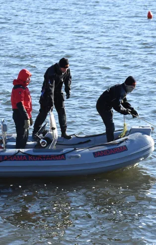 Kırıkkale'de 3 gün önce kaybolan 35 yaşındaki Hayriye U.'yu arama çalışmaları Kapulukaya Baraj Gölü ve çevresinde devam ediyor