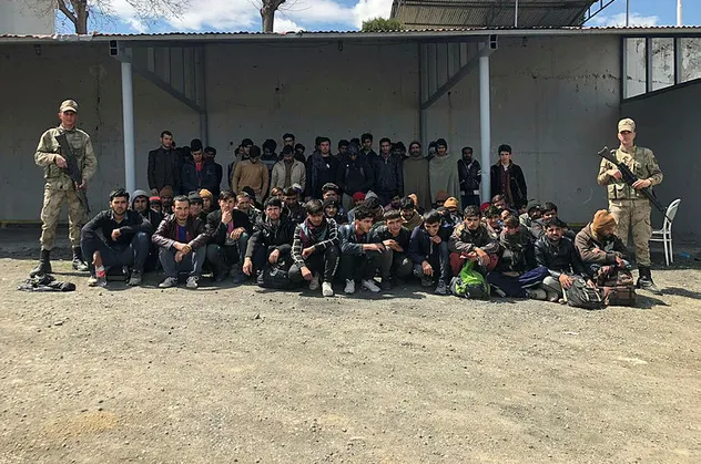 Van'da yüzden fazla kaçak göçmen yakalandı
