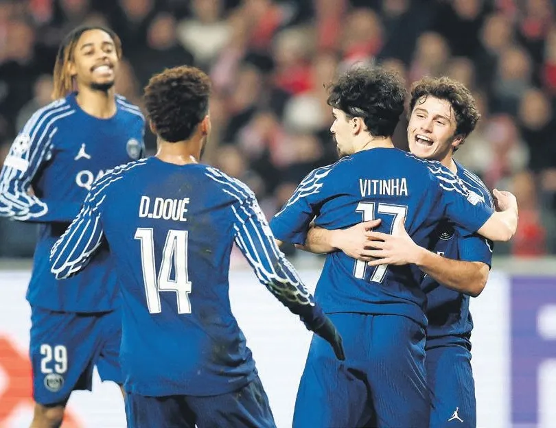 PSG ilk maçtan fişi çekti!