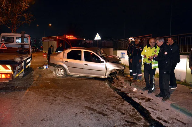Bursa'da feci kaza! 1 ölü, 2 yaralı