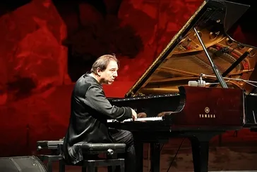 Piyanist Fazıl Say Batılı meslektaşlarına Gazze çağrısı: İnsan olun bu soykırımdır nokta