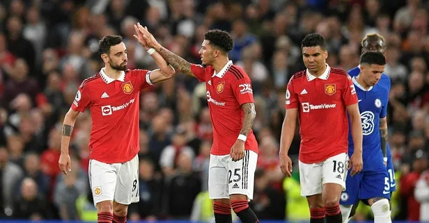 Manchester United Chelsea'yi devirdi bileti kaptı!