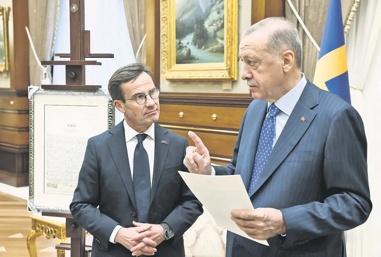 İsveç duvara çarptı