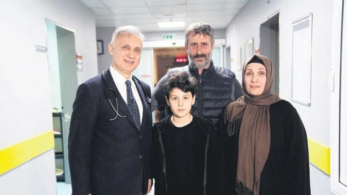 Kalpten mutluluk! İzmir'de 9 yaşındaki çocuk kalp ameliyatı ile hayata döndü