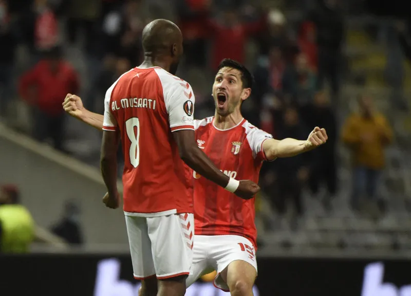 Fenerbahçe'de son gün 3 ayrılık birden! İşte yeni takımları - 12