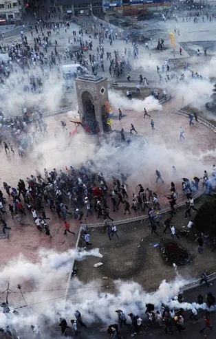 Gezi Parkı olaylarından sonra Soros ve Fetullah Gülen ile görüşmüşler