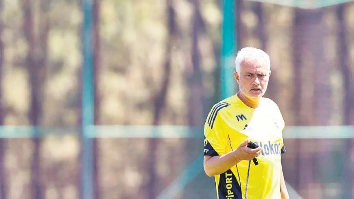 Mourinho sezonu açtı