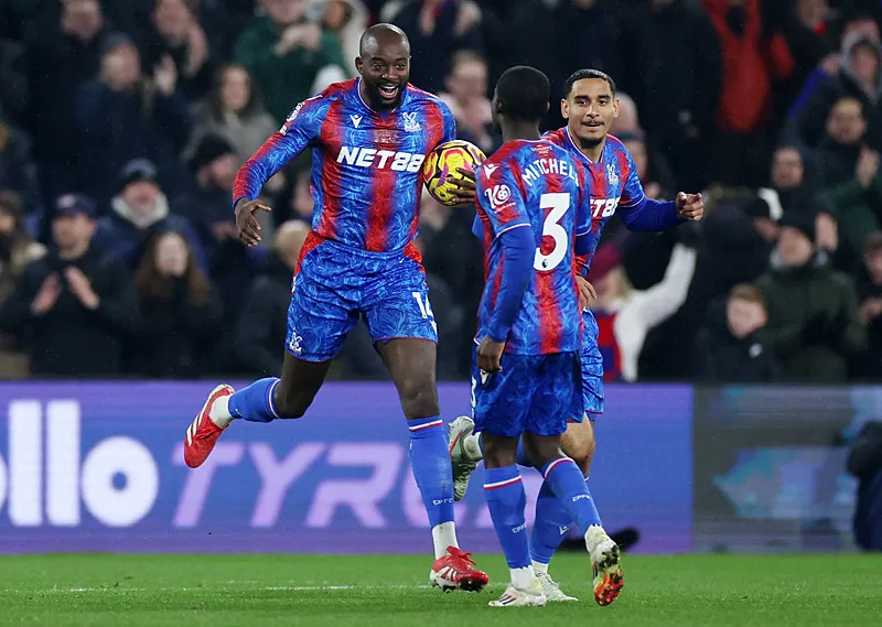 Fenerbahçe'de rota belirlendi! Transfer için adres Premier Lig - 15