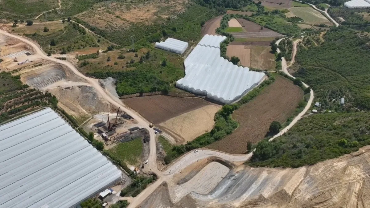 Antalya‑Alanya Otoyolu'nda çalışmalar hızlandı; 122 km'lik hatla şehir içi trafiğin hafiflemesi ve bağlantı ağına entegrasyon hedefleniyor