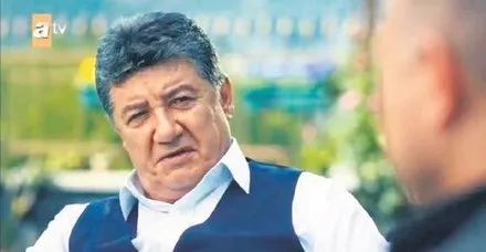 EDHO'dan vefat eden usta oyuncu Tarık Ünlüoğlu'na büyük vefa...