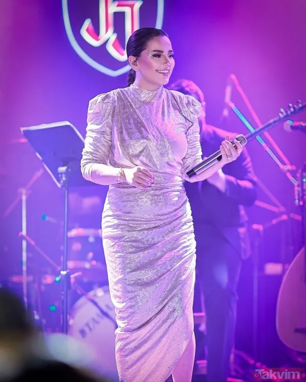 Yeşilçam efsanesi Hülya Koçyiğit’ten samimi açıklamalar: “Emine Erdoğan'a büyük saygı ve hayranlık duyuyorum” - 15