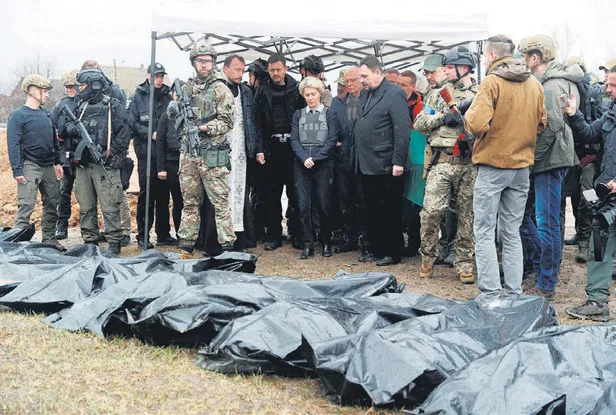 rusya-yine-sivilleri-hedef-secti-50den-fazla-kisi-can-verdi-1649453621193.jpg Rusya yine sivilleri hedef seçti! 50’den fazla kişi can verdi-4