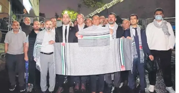 Medya Platformu Derneği üyeleri 'Özgür Filistin' için yürüdü