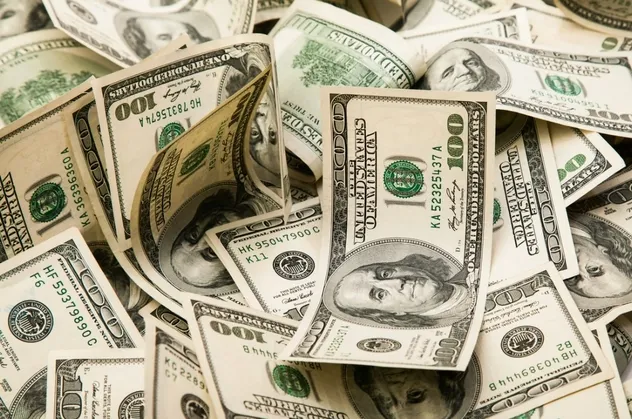 Rusya'da flaş dolar hamlesi! 2020'den itibaren...