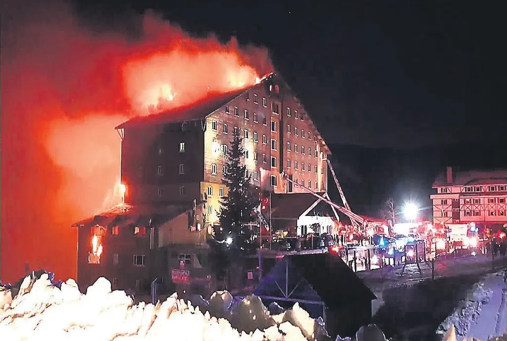 78 canı uyarmadı müdürünü kurtardı